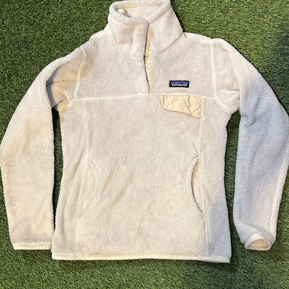 Patagonia Off-White Fleece Pullover